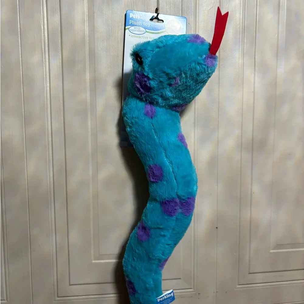Brand New Petking Large Snake  Dog Toy Squeakers  30” Large Plush
